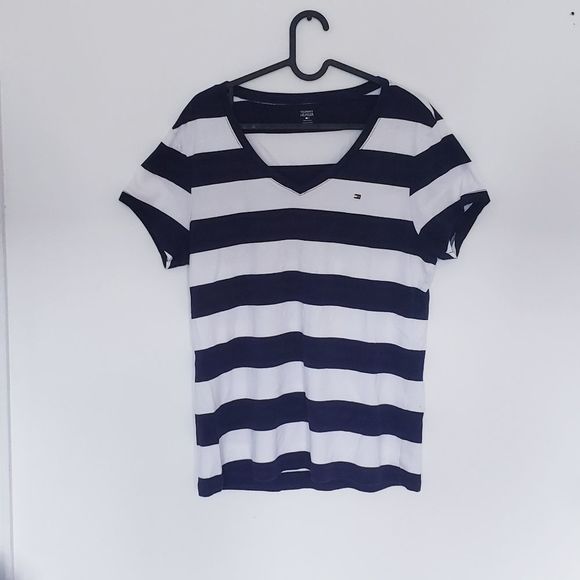 Tommy Hilfiger stripped v neck t shirt - Picture 1 of 3